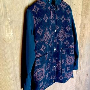 Pendleton Vintage Wool ￼Men's Red and Black  Hoodie Aztec Geometric Design￼￼